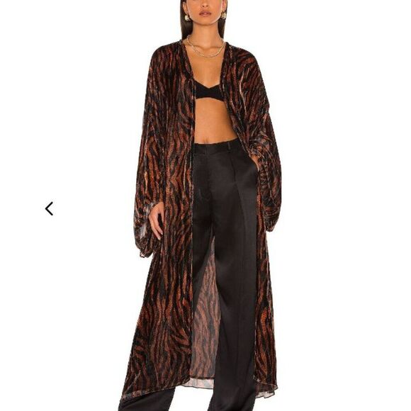 ROCOCO SAND Robe Open Front Kimono Sleeves Brown Crushed Velvet Belted Sz M NWT - Picture 1 of 13